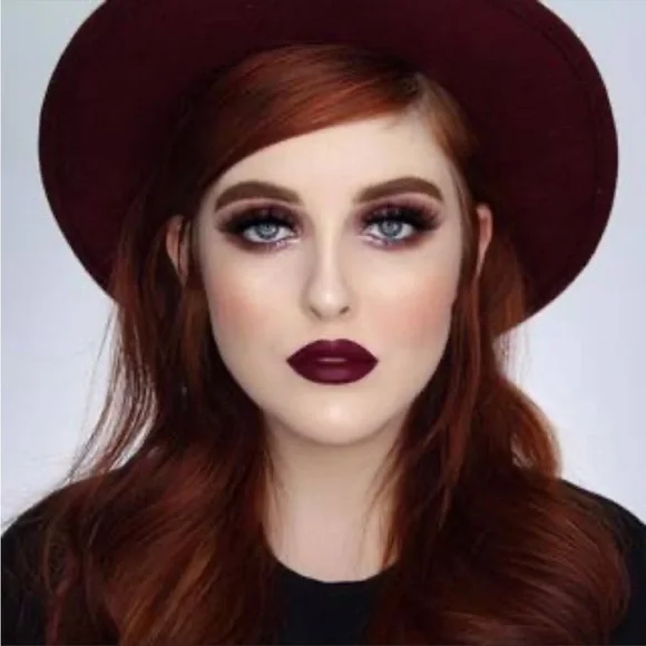 Huda Bawse Demi Matte Cream Lipstick NIB - Picture 5 of 8